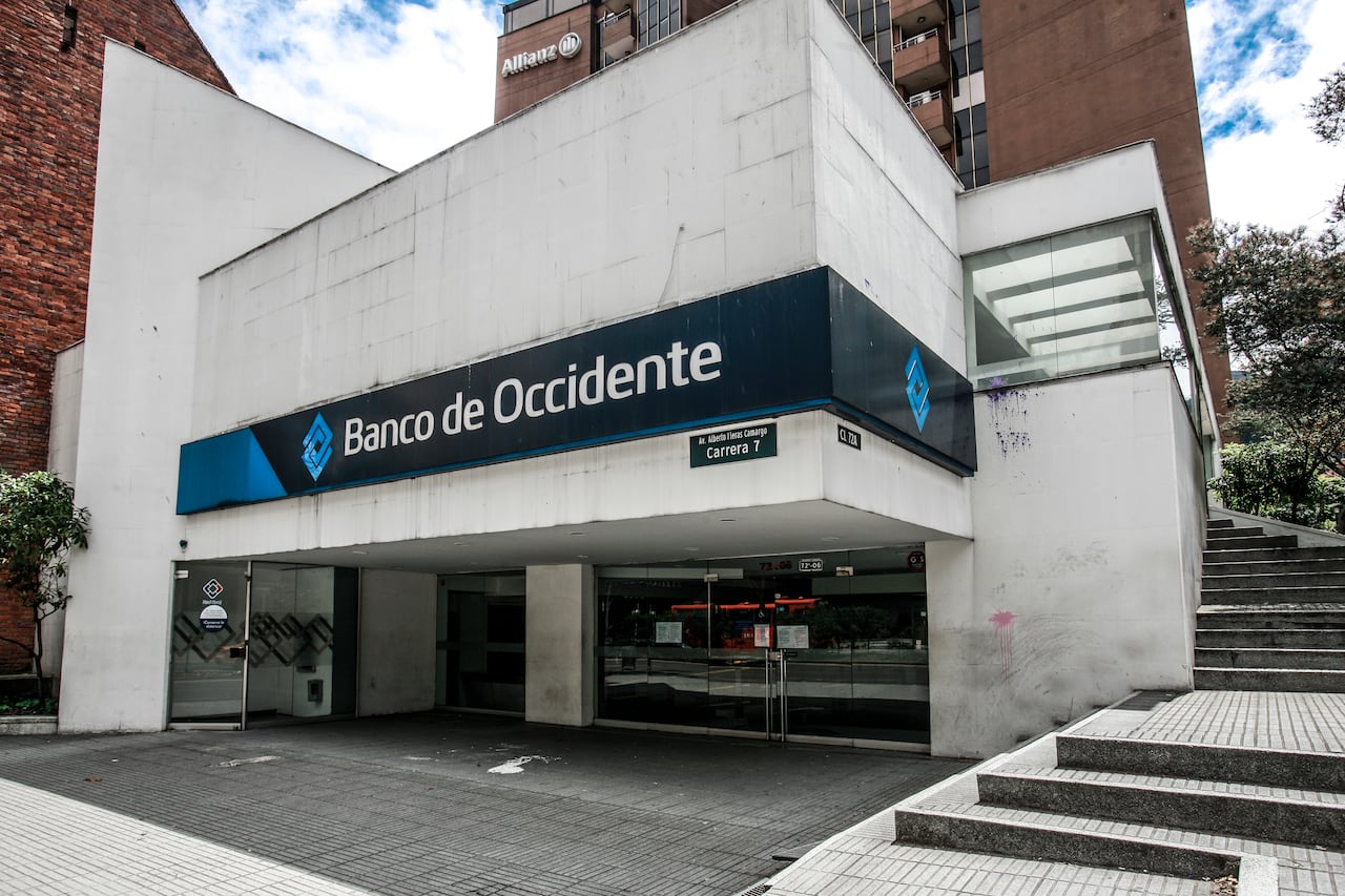 Fachada Banco Occidente Carrera 15 Calle 75